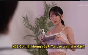 Lén lút bú buồi anh rể khi chị gái làm việc